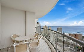 Chevron Renaissance - Hr Surfers Paradise